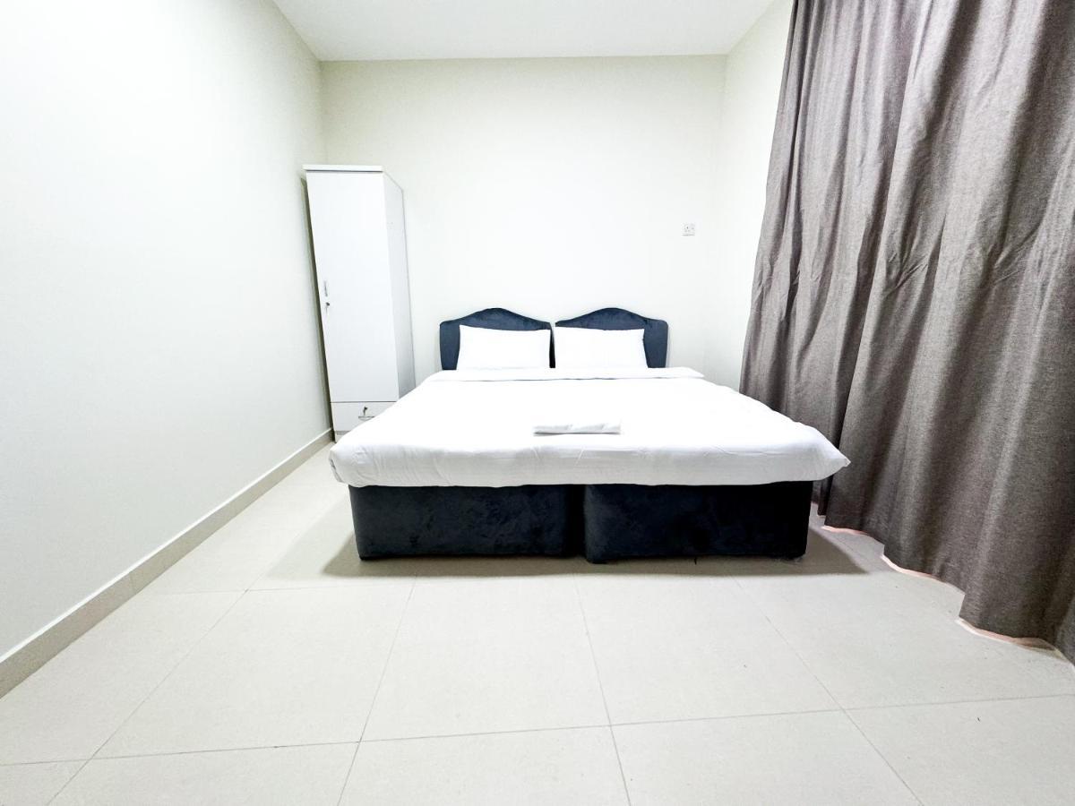 Ras Star Residence - Home Stay Dubai Exterior photo